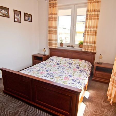 Trzypokojowy Apartament W Ustce Ustka Bagian luar foto