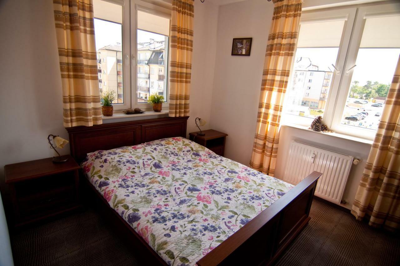 Trzypokojowy Apartament W Ustce Ustka Bagian luar foto