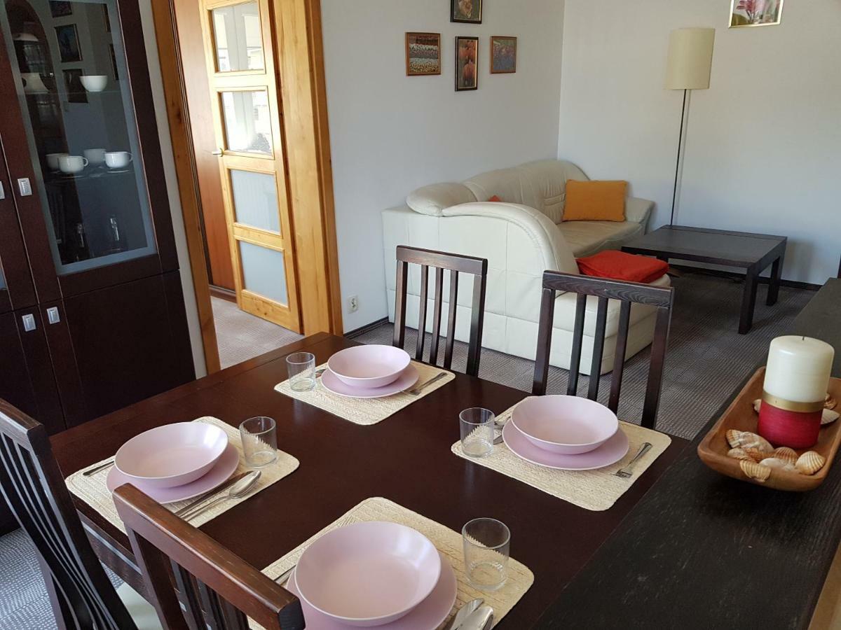 Trzypokojowy Apartament W Ustce Ustka Bagian luar foto