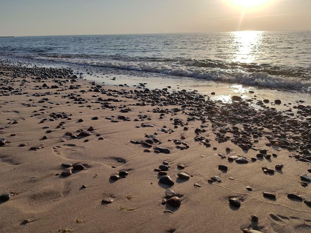 Trzypokojowy Apartament W Ustce Ustka Bagian luar foto